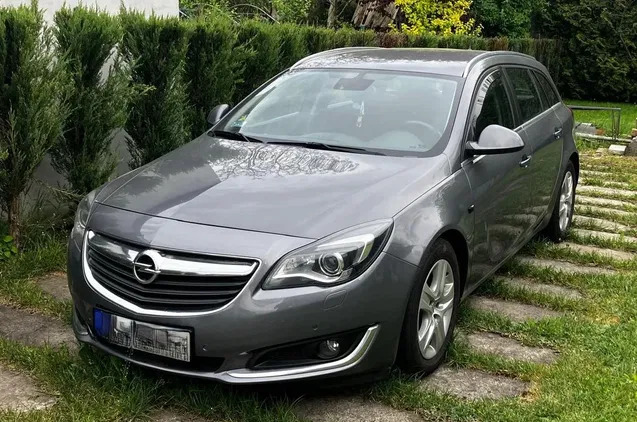 samochody osobowe Opel Insignia cena 36000 przebieg: 270400, rok produkcji 2016 z Łódź